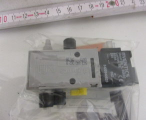 Пневмораспределитель
4/2-Wegeventil, Serie 840
V840-4/2OC-DI04-024DC-03-LED Aventics (brand of Emerson)