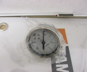 Манометр
Manometer, d50, 0-6bar, axial, mit Glyzerinfüllung bau msr